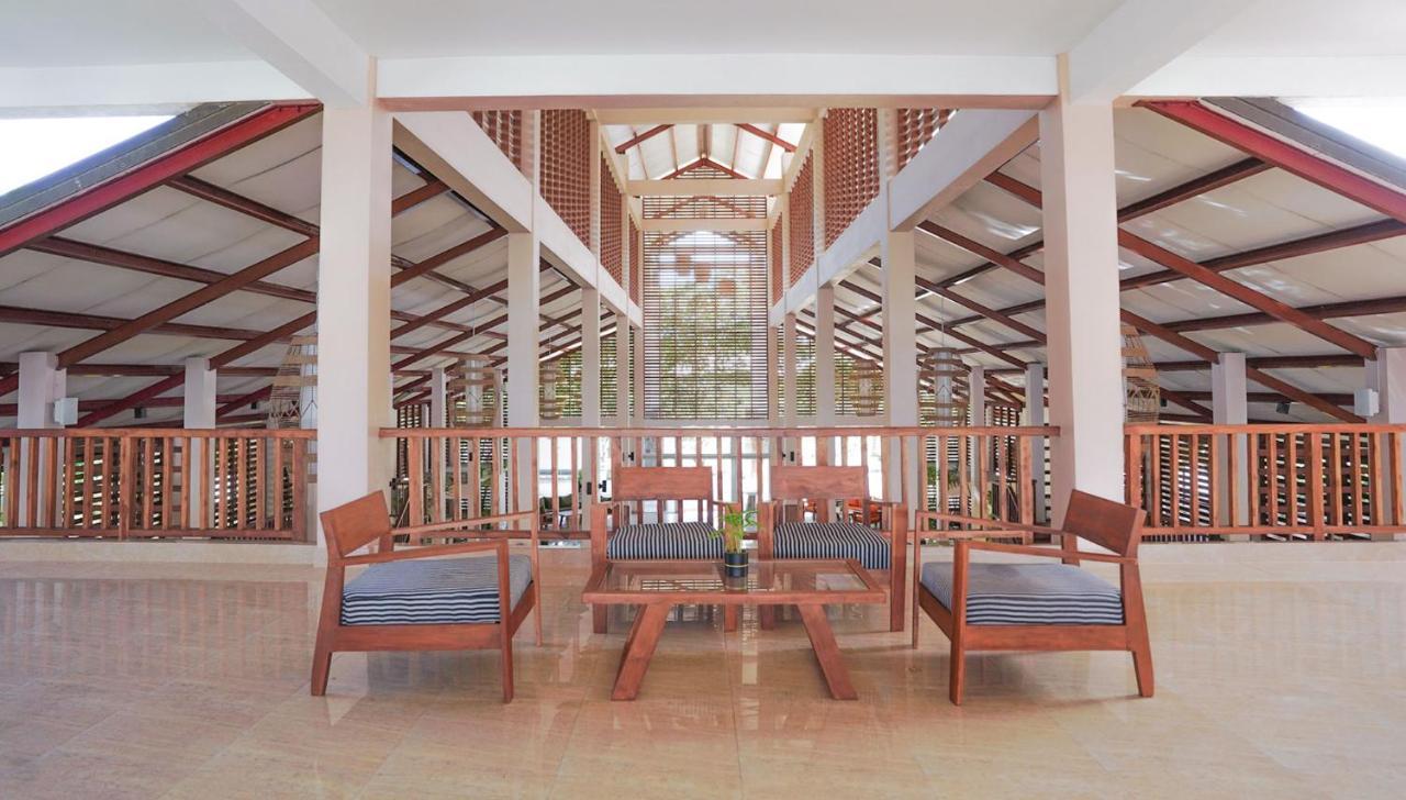 Breeze Pasikudah Hotel Passikudah Ngoại thất bức ảnh