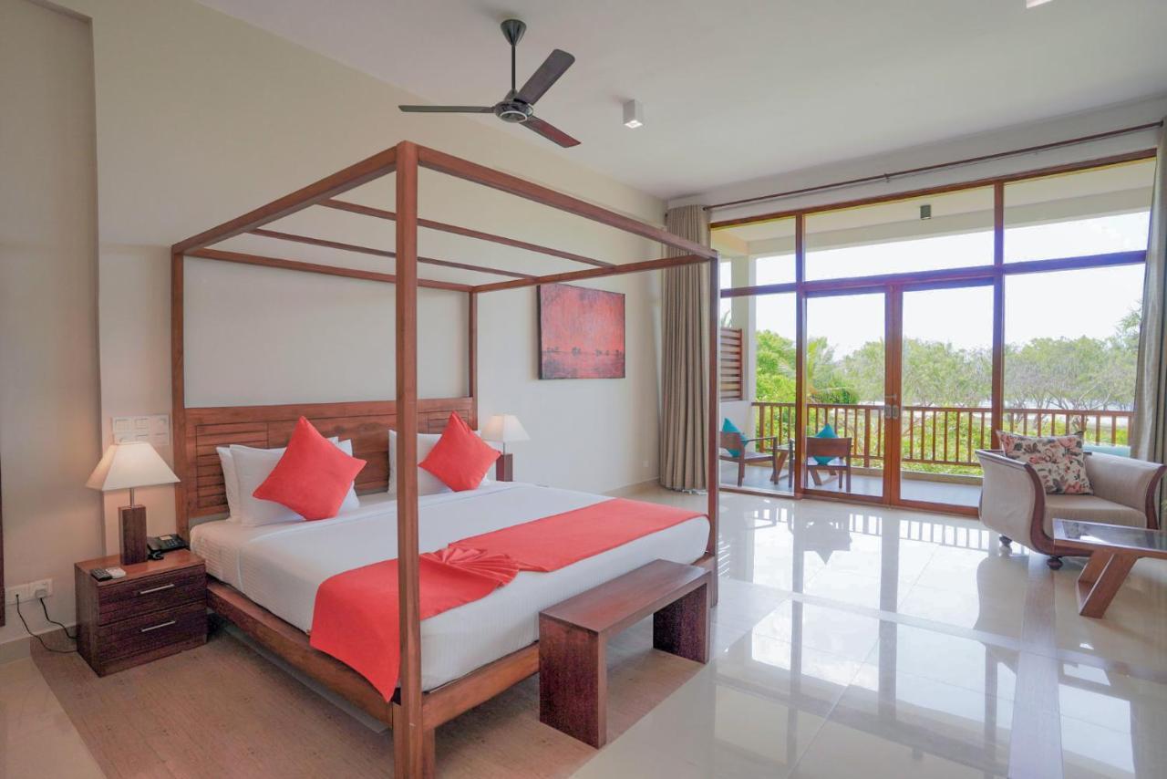 Breeze Pasikudah Hotel Passikudah Ngoại thất bức ảnh
