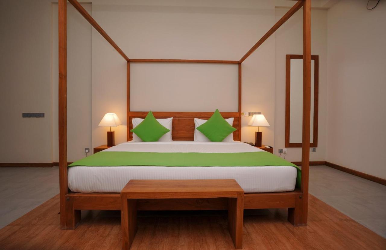 Breeze Pasikudah Hotel Passikudah Ngoại thất bức ảnh
