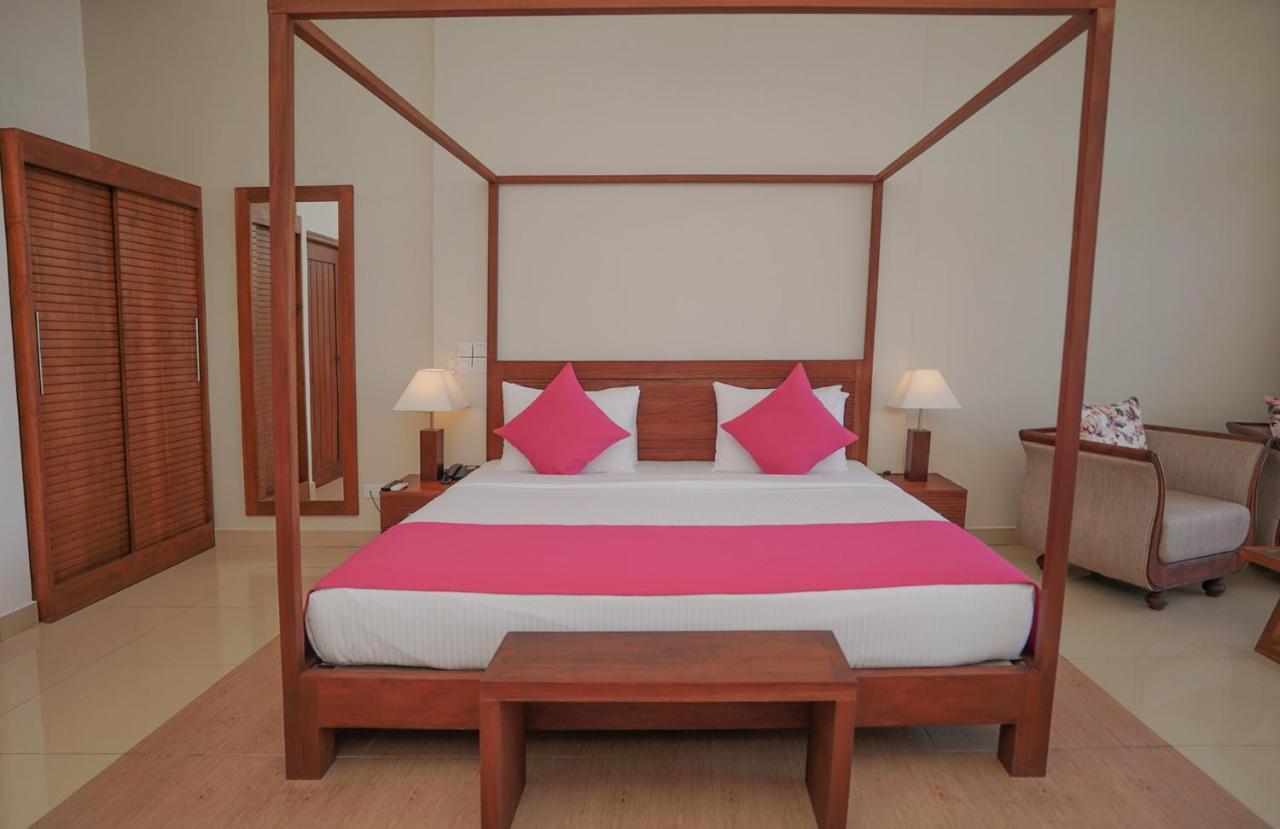 Breeze Pasikudah Hotel Passikudah Ngoại thất bức ảnh